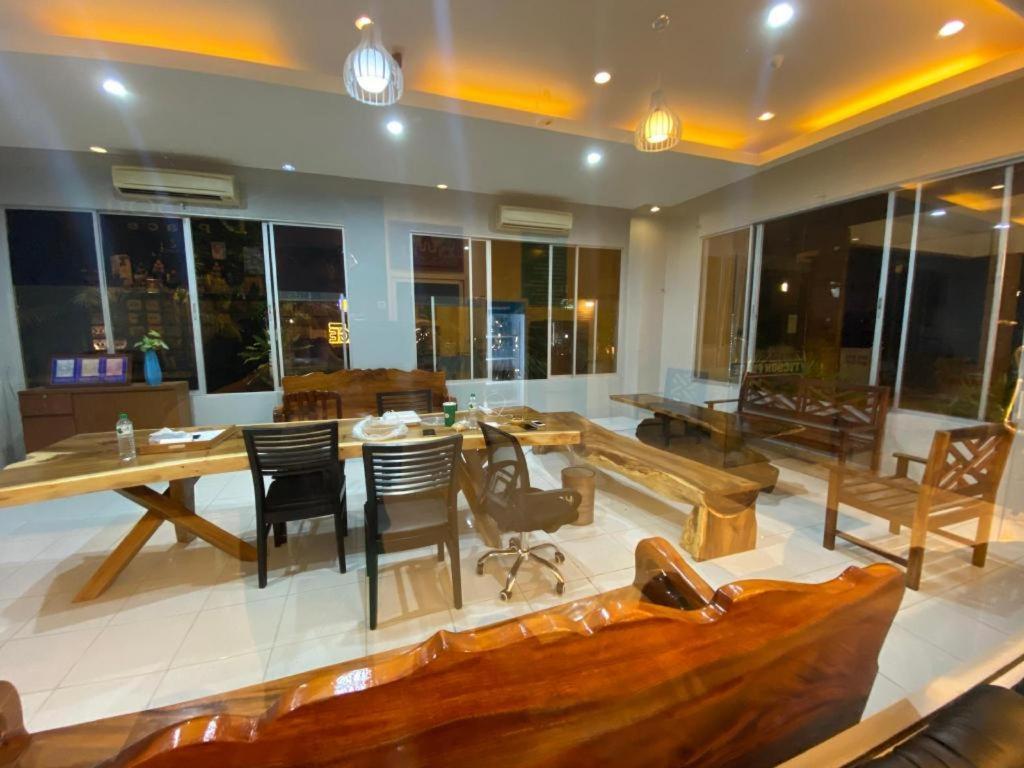 Tycoon Place Garden Pattaya Exteriör bild